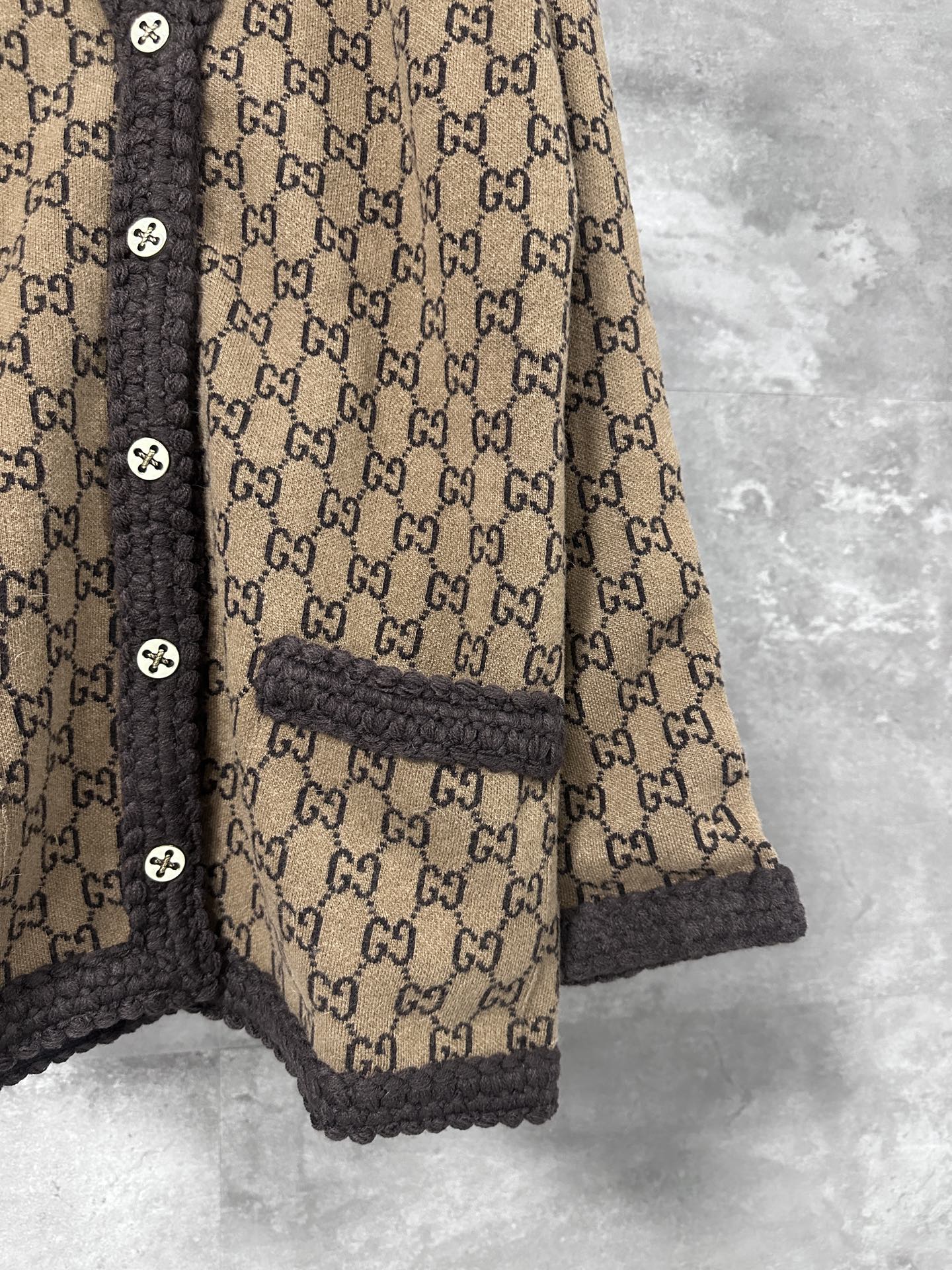 Gucci GG Logo Wool Cardigan – 25SS