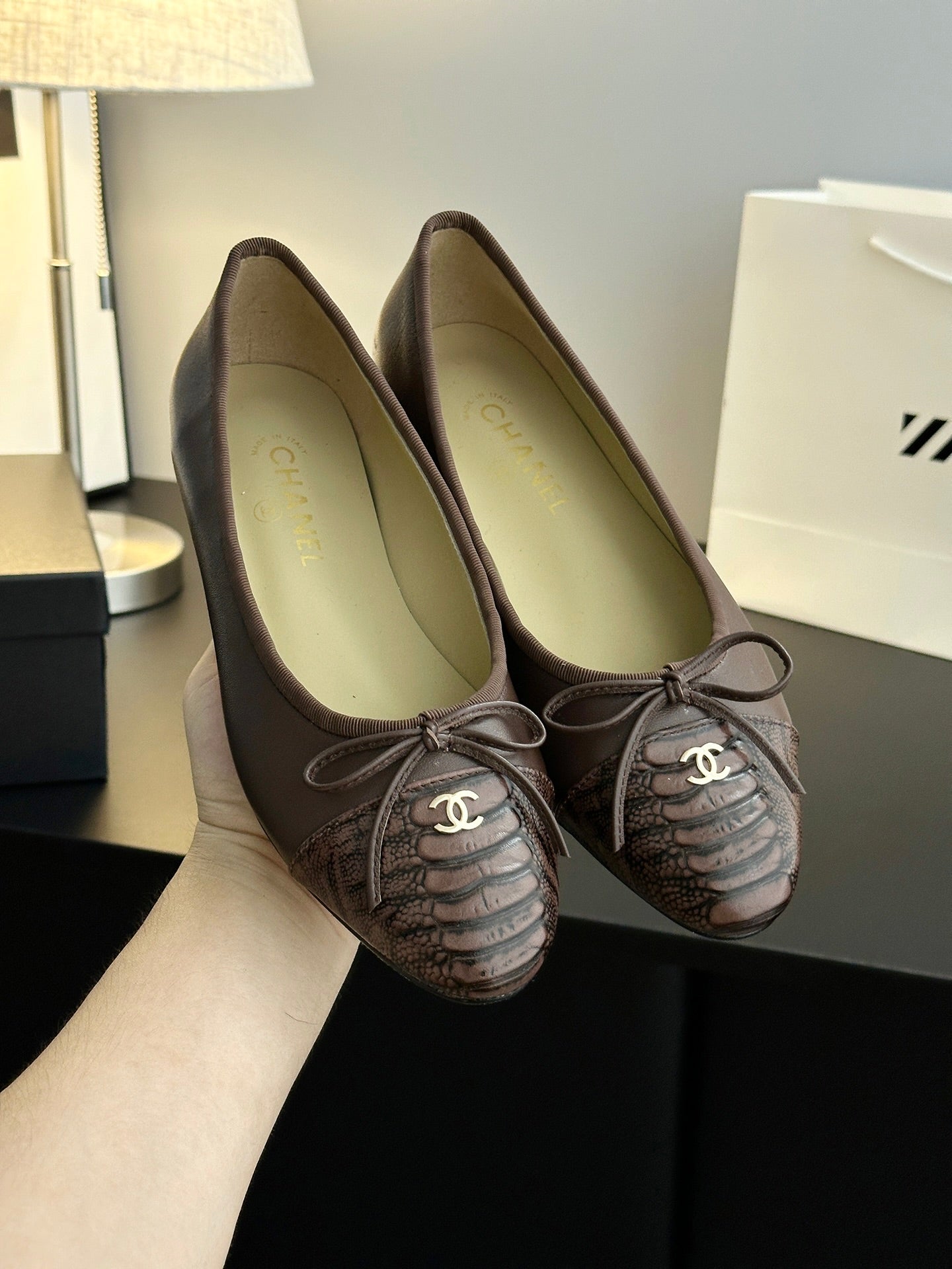 Chanel 25B Bow Mary Jane Flats – 25B Collection