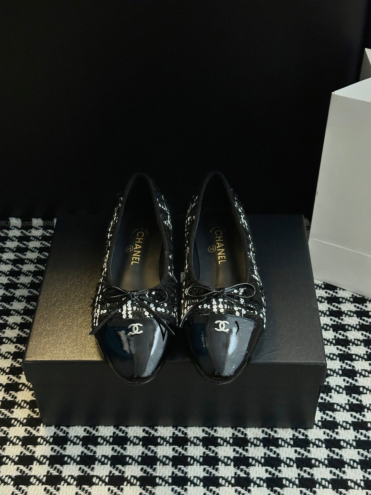 Chanel 25B Bow Mary Jane Flats – 25B Collection