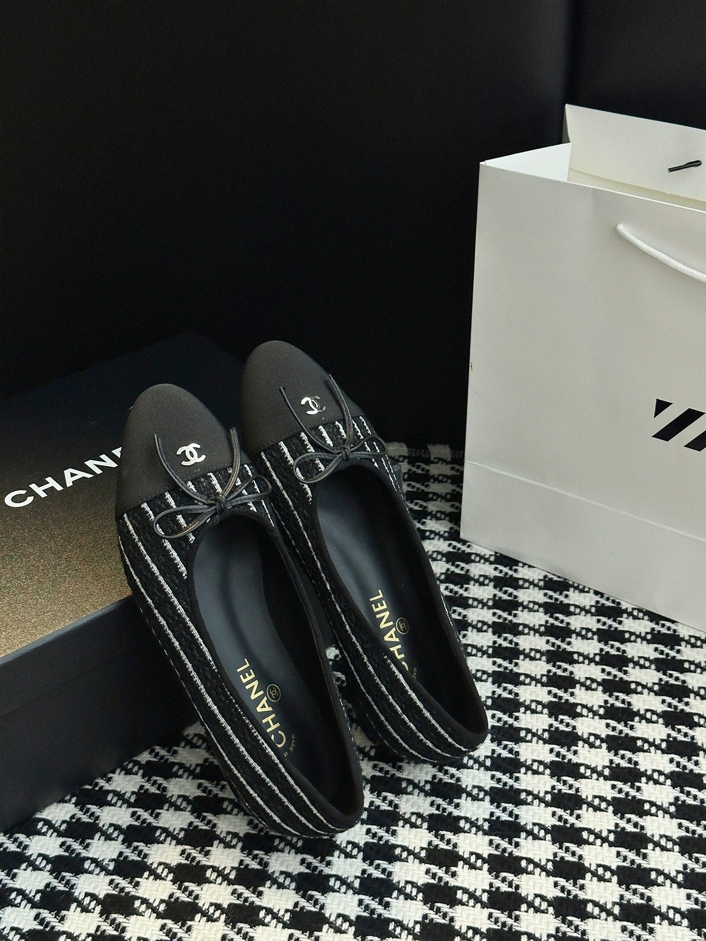 Chanel 25B Bow Mary Jane Flats – 25B Collection