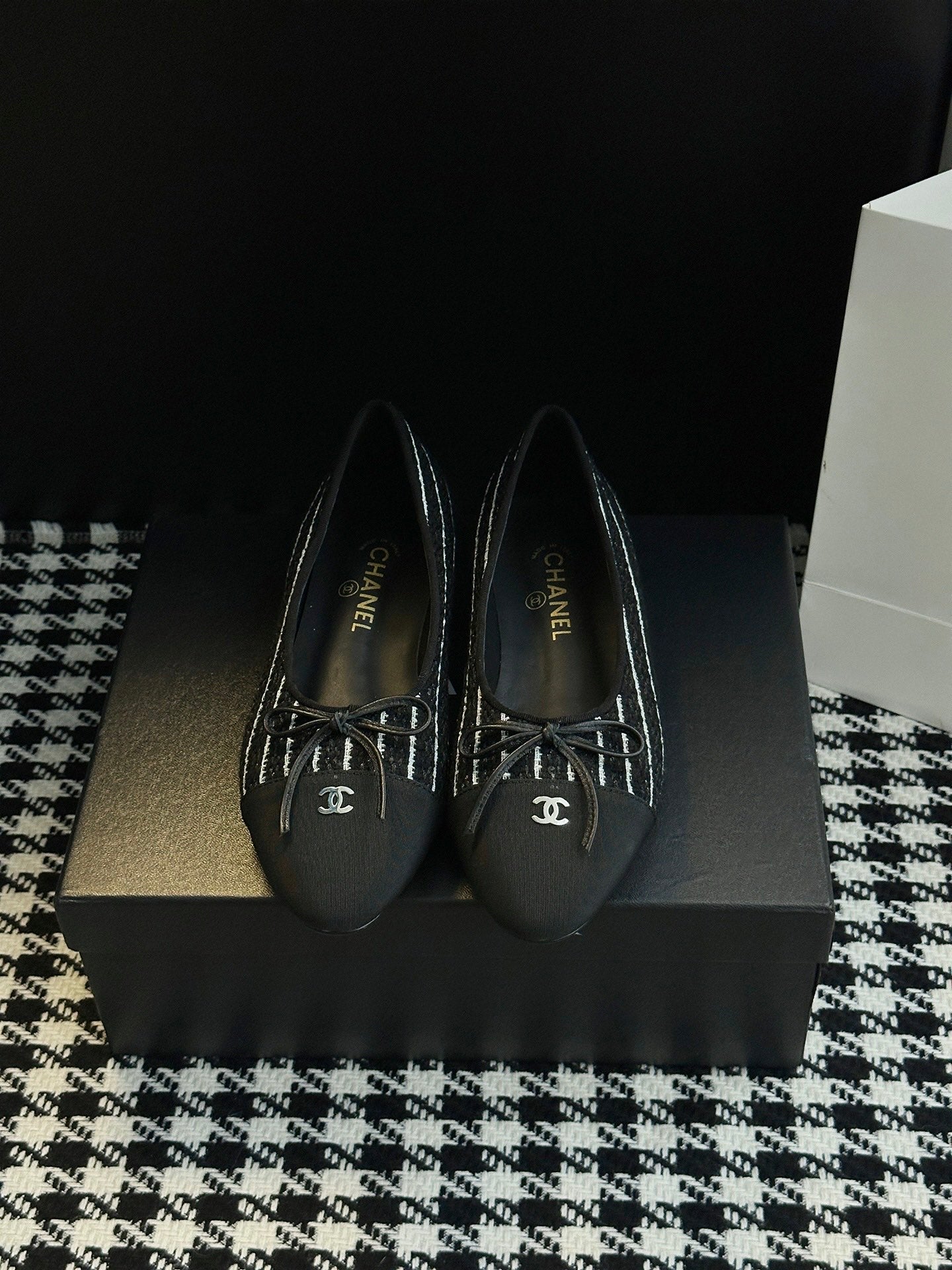 Chanel 25B Bow Mary Jane Flats – 25B Collection