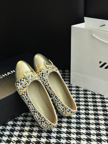 Chanel 25B Bow Mary Jane Flats