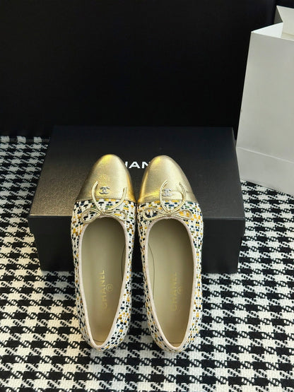 Chanel 25B Bow Mary Jane Flats