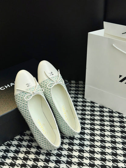 Chanel 25B Bow Mary Jane Flats