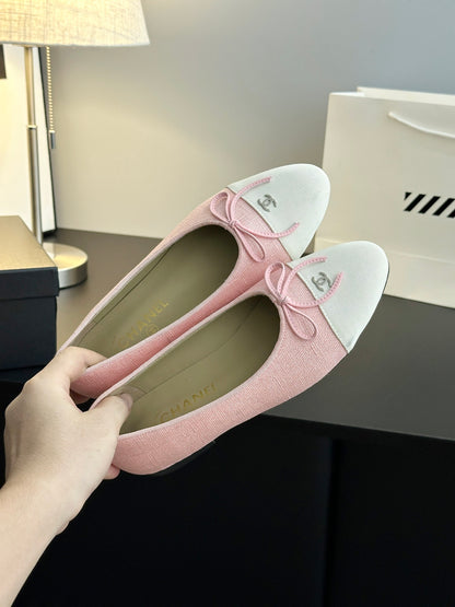 Chanel 25B Bow Mary Jane Flats