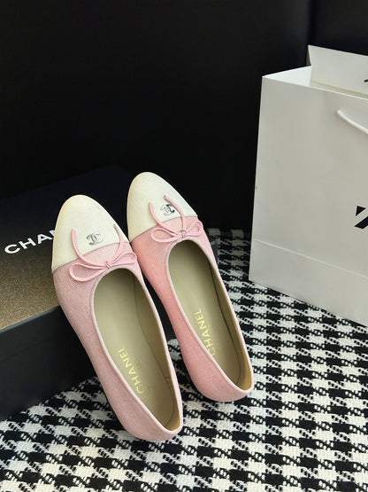 Chanel 25B Bow Mary Jane Flats