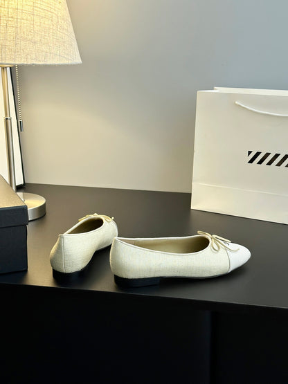 Chanel 25B Bow Mary Jane Flats