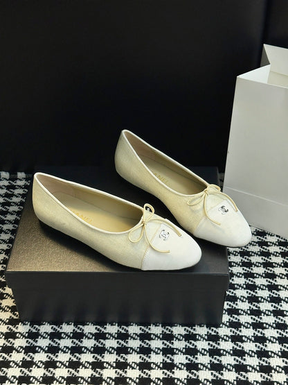 Chanel 25B Bow Mary Jane Flats