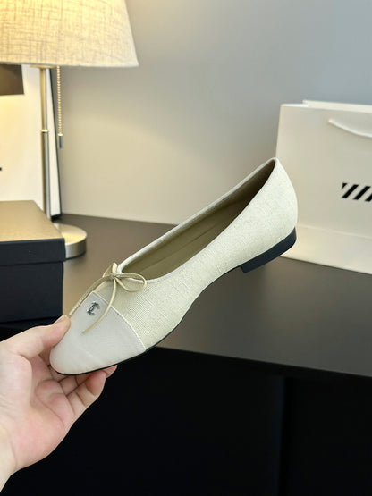 Chanel 25B Bow Mary Jane Flats