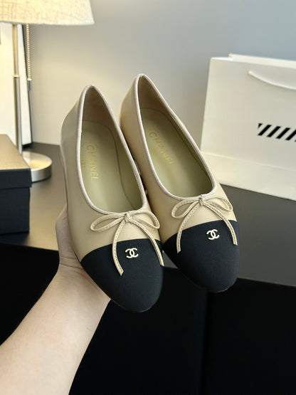 Chanel 25B Bow Mary Jane Flats