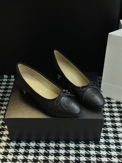 Chanel 25B Bow Mary Jane Shoes