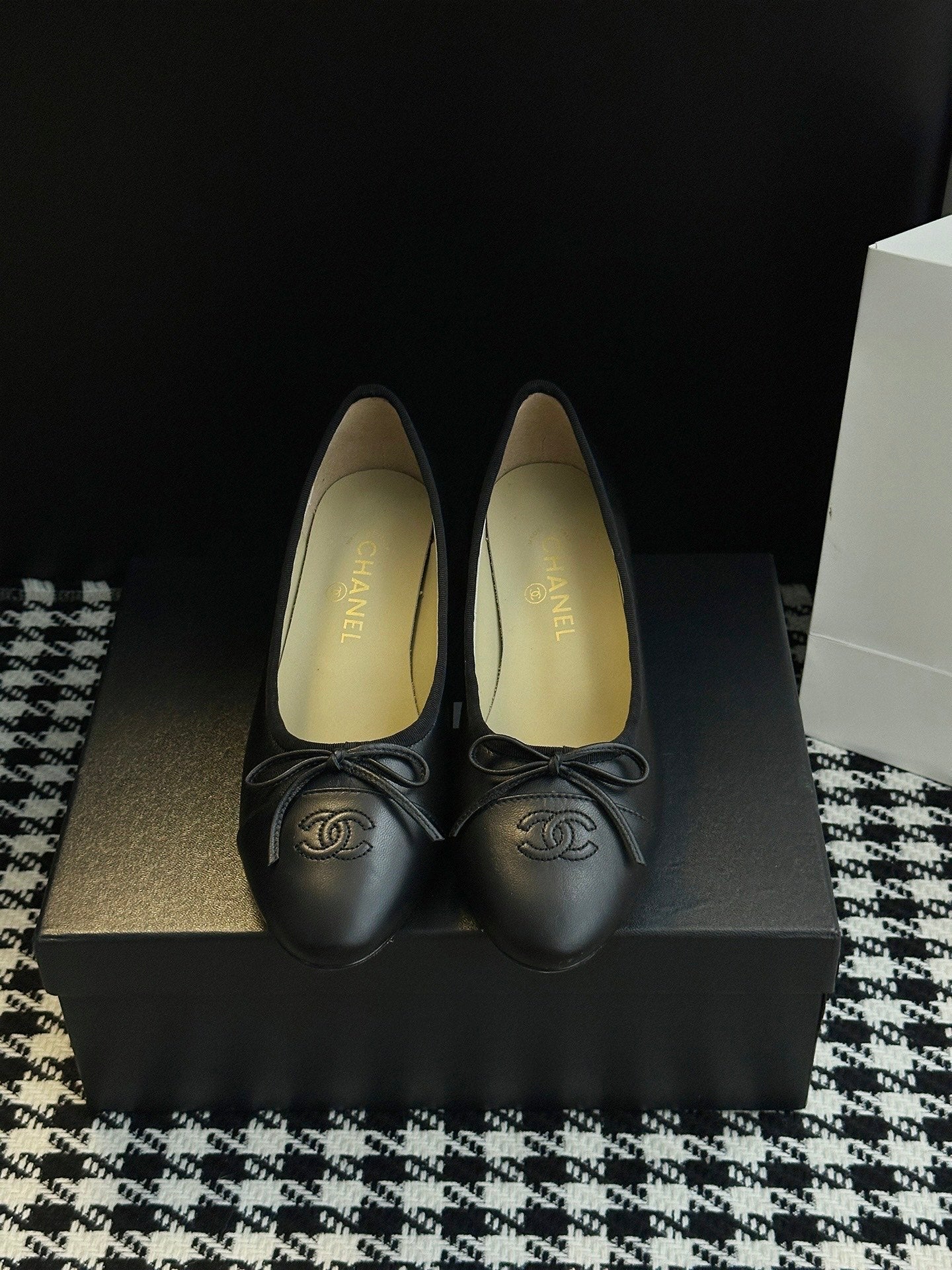 Chanel 25B Bow Mary Jane Shoes