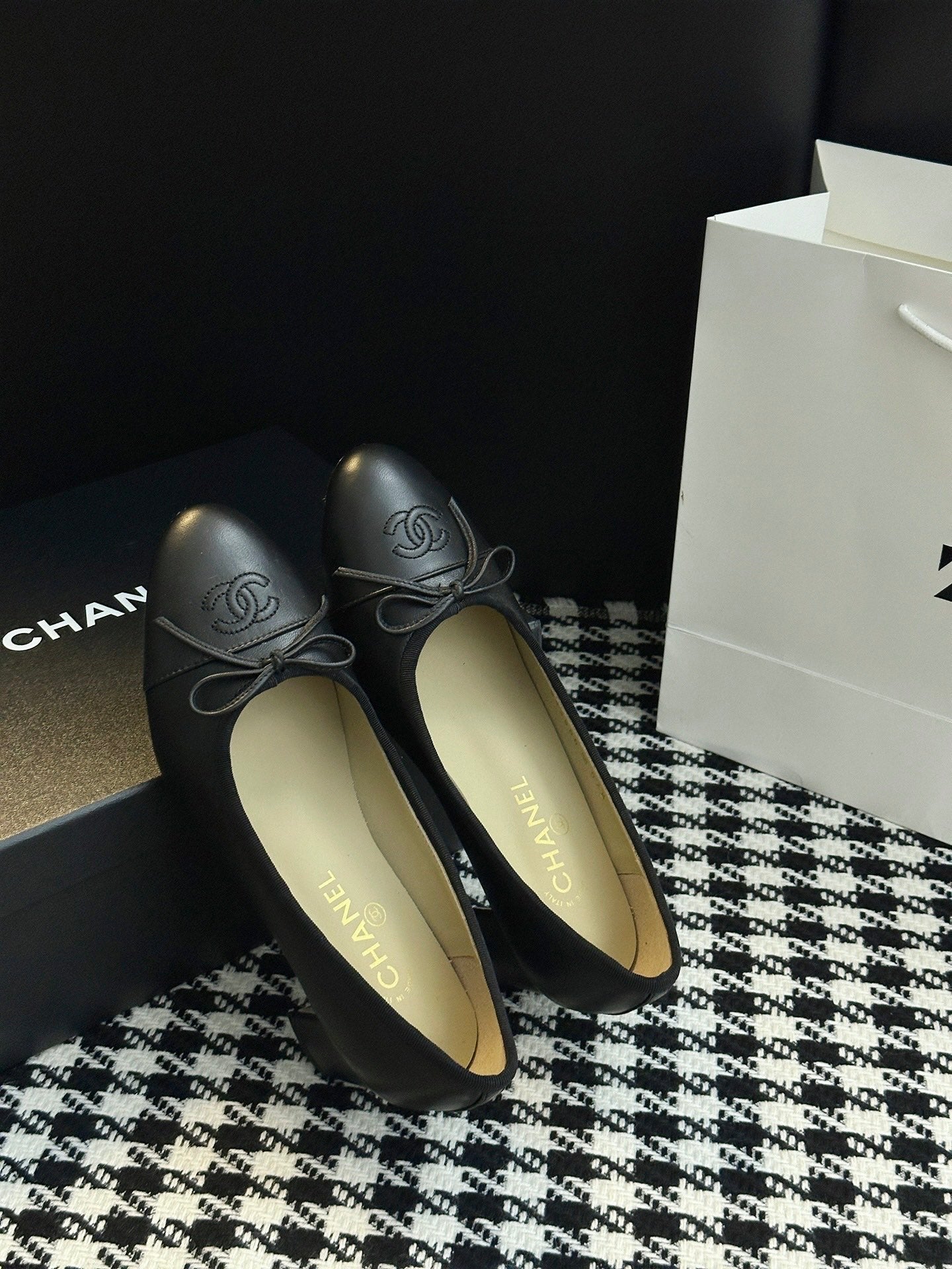 Chanel 25B Bow Mary Jane Shoes