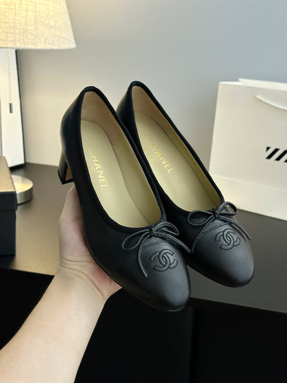 Chanel 25B Bow Mary Jane Shoes