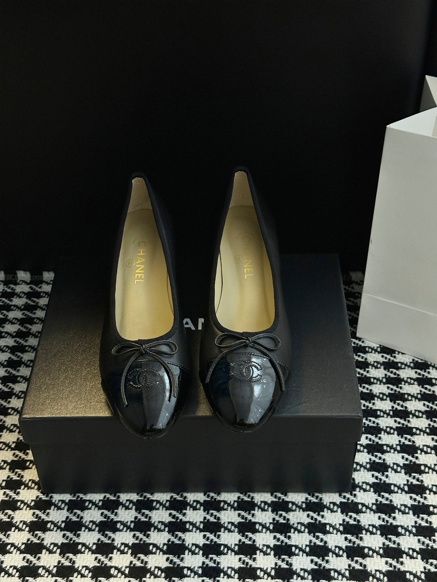 Chanel 25B Bow Mary Jane Shoes
