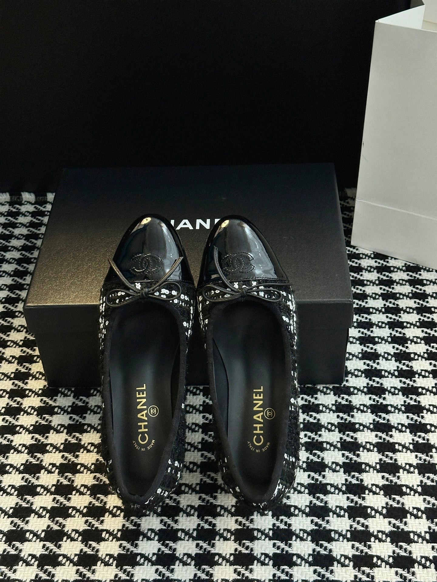Chanel 25B Bow Mary Jane Shoes