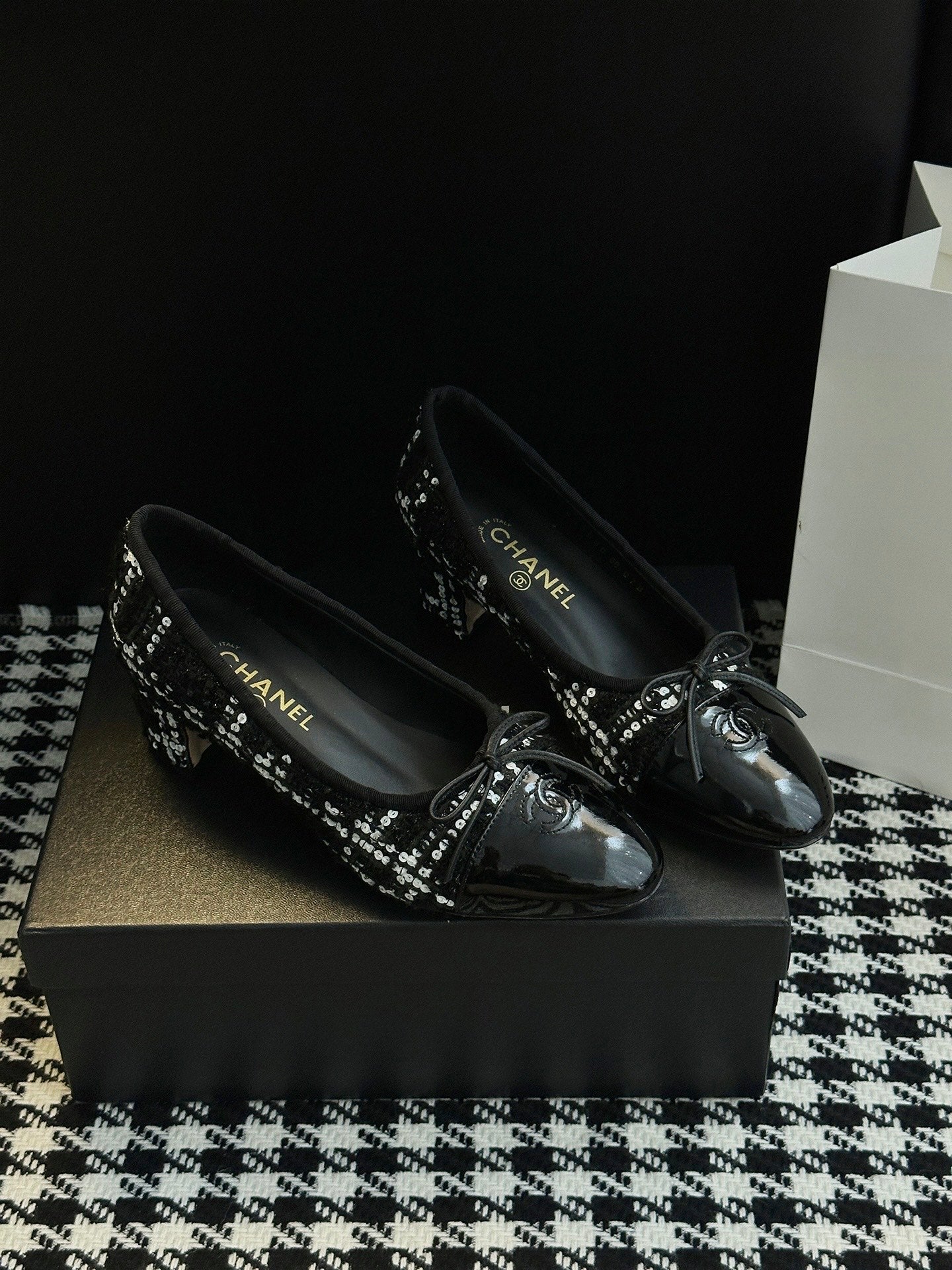 Chanel 25B Bow Mary Jane Shoes