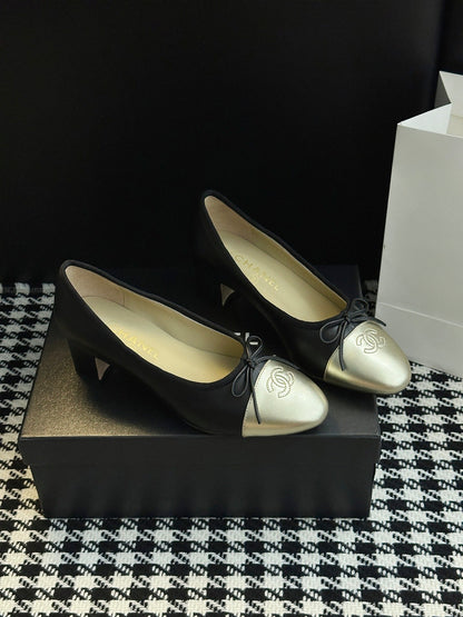 Chanel 25B Bow Mary Jane Shoes