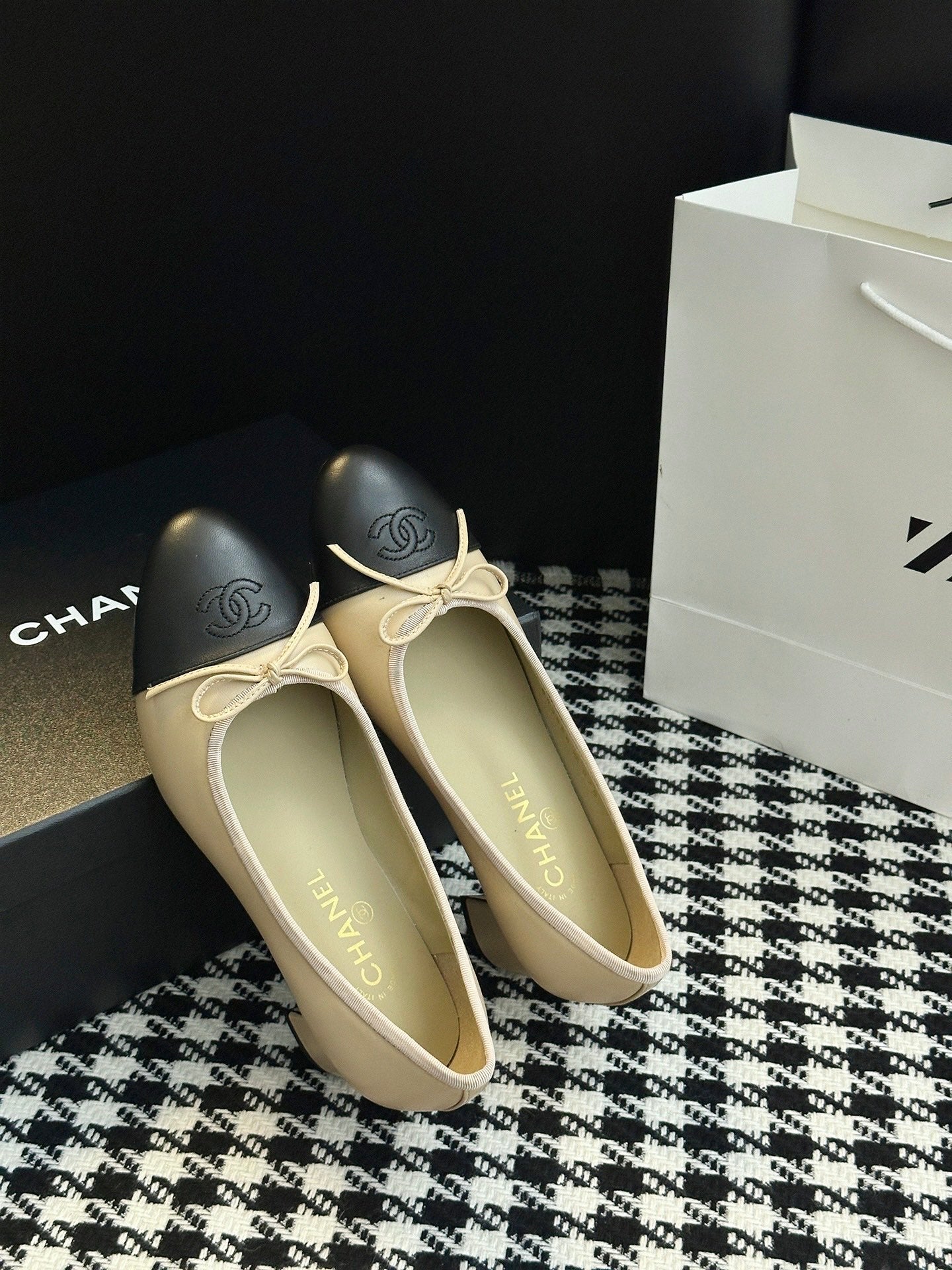 Chanel 25B Bow Mary Jane Shoes