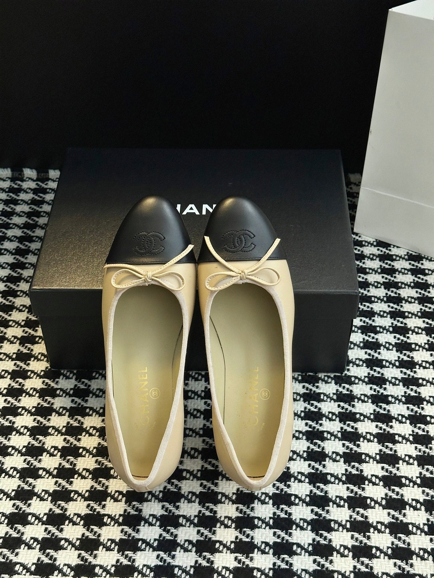 Chanel 25B Bow Mary Jane Shoes
