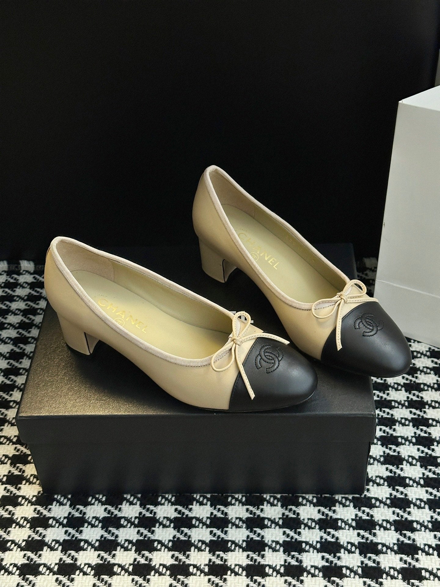 Chanel 25B Bow Mary Jane Shoes