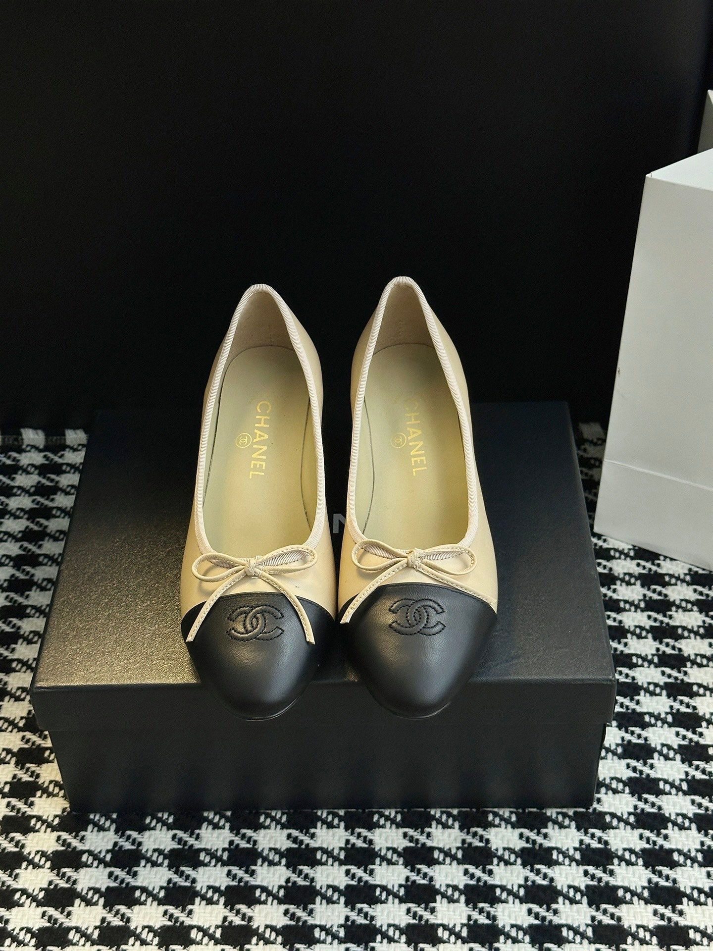 Chanel 25B Bow Mary Jane Shoes