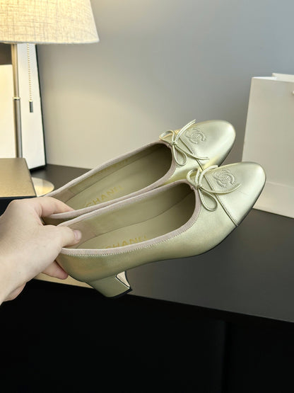 Chanel 25B Bow Mary Jane Shoes