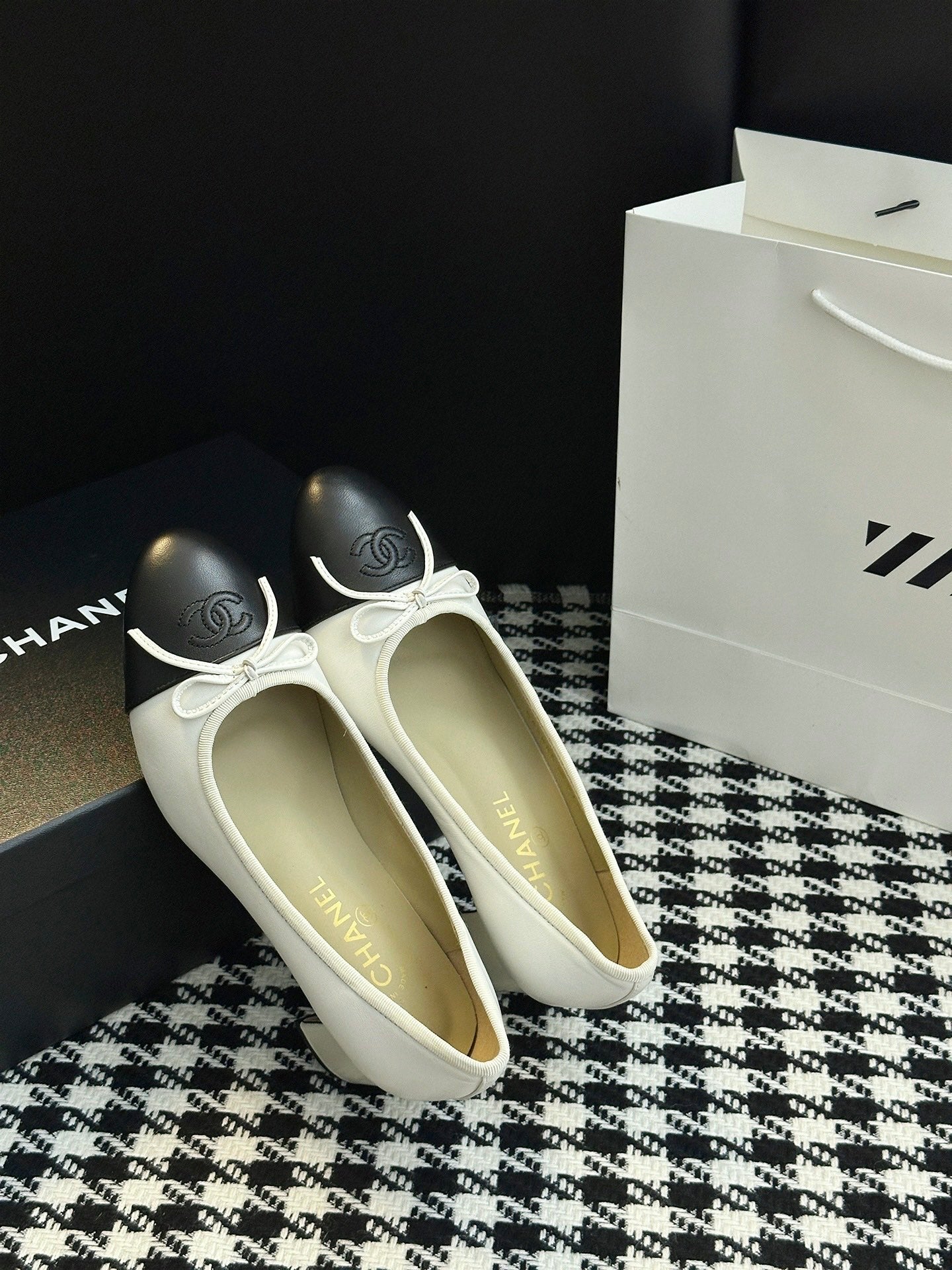 Chanel 25B Bow Mary Jane Shoes