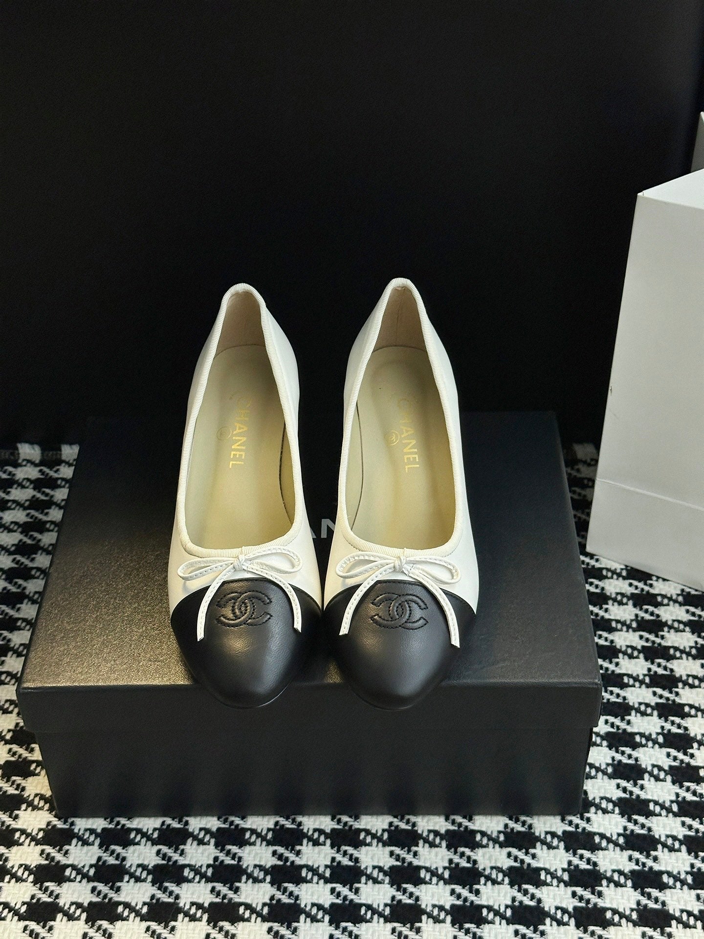 Chanel 25B Bow Mary Jane Shoes