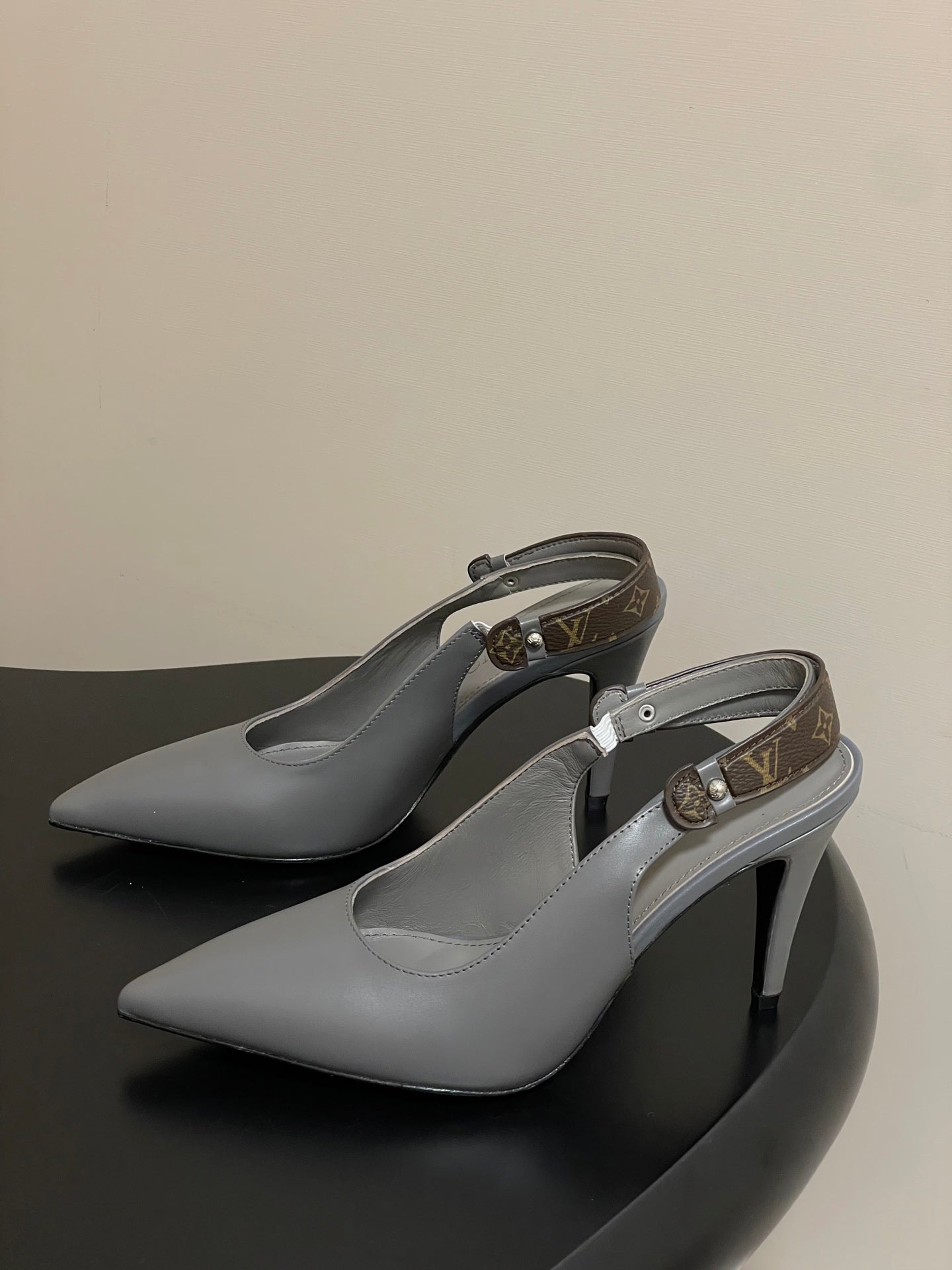 Louis Vuitton Legacy Slingback Pumps – 25SS
