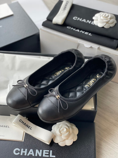 Chanel 25B Bow Ballet Flats