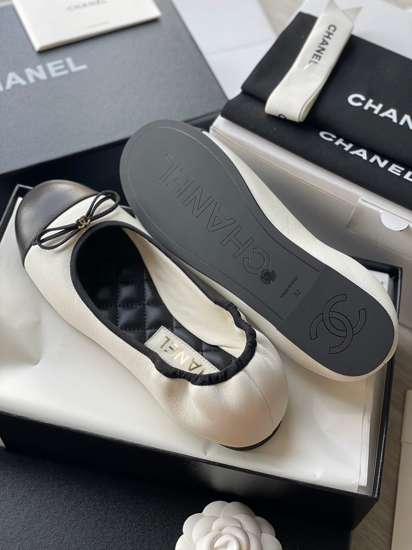 Chanel 25B Bow Ballet Flats
