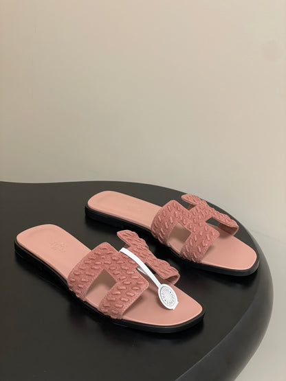 Hermès Oran Woven Suede Sandals – 2025 Collection