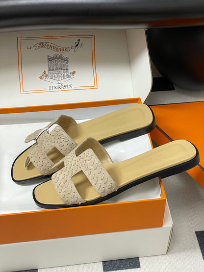 Hermès Oran Woven Suede Sandals – 2025 Collection