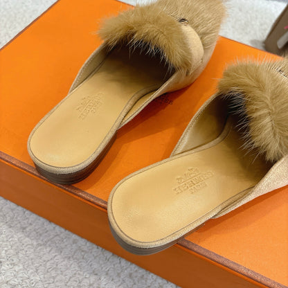 Hermès Mink Suede Loafers & Mules – Autumn/Winter Collection