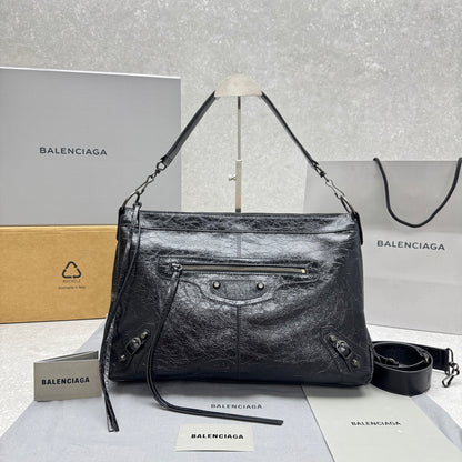 Balenciaga Le City Moto Large Hobo Bag – 25FW