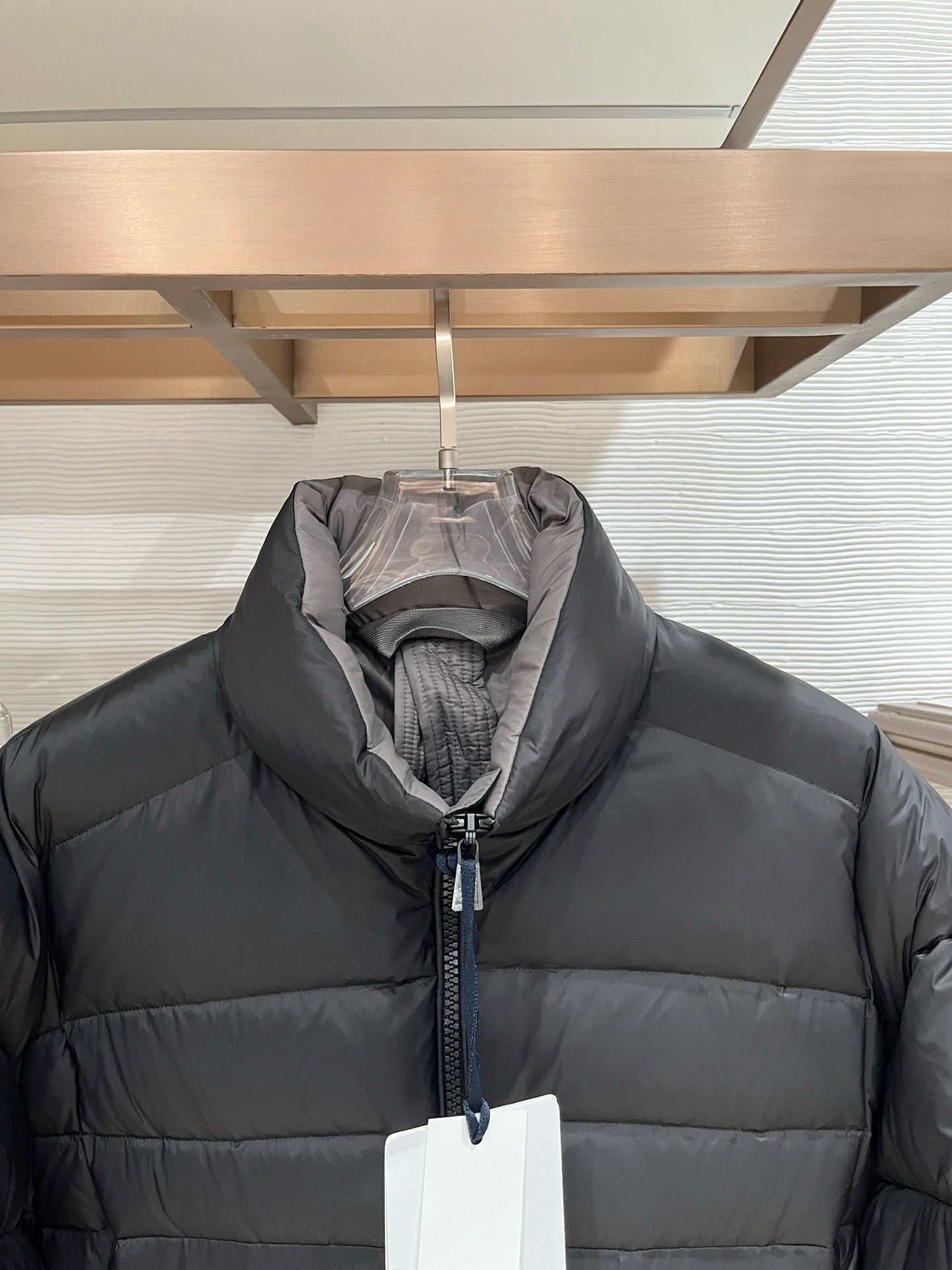Moncler Designer Puffer Jacket – 2025 Collection