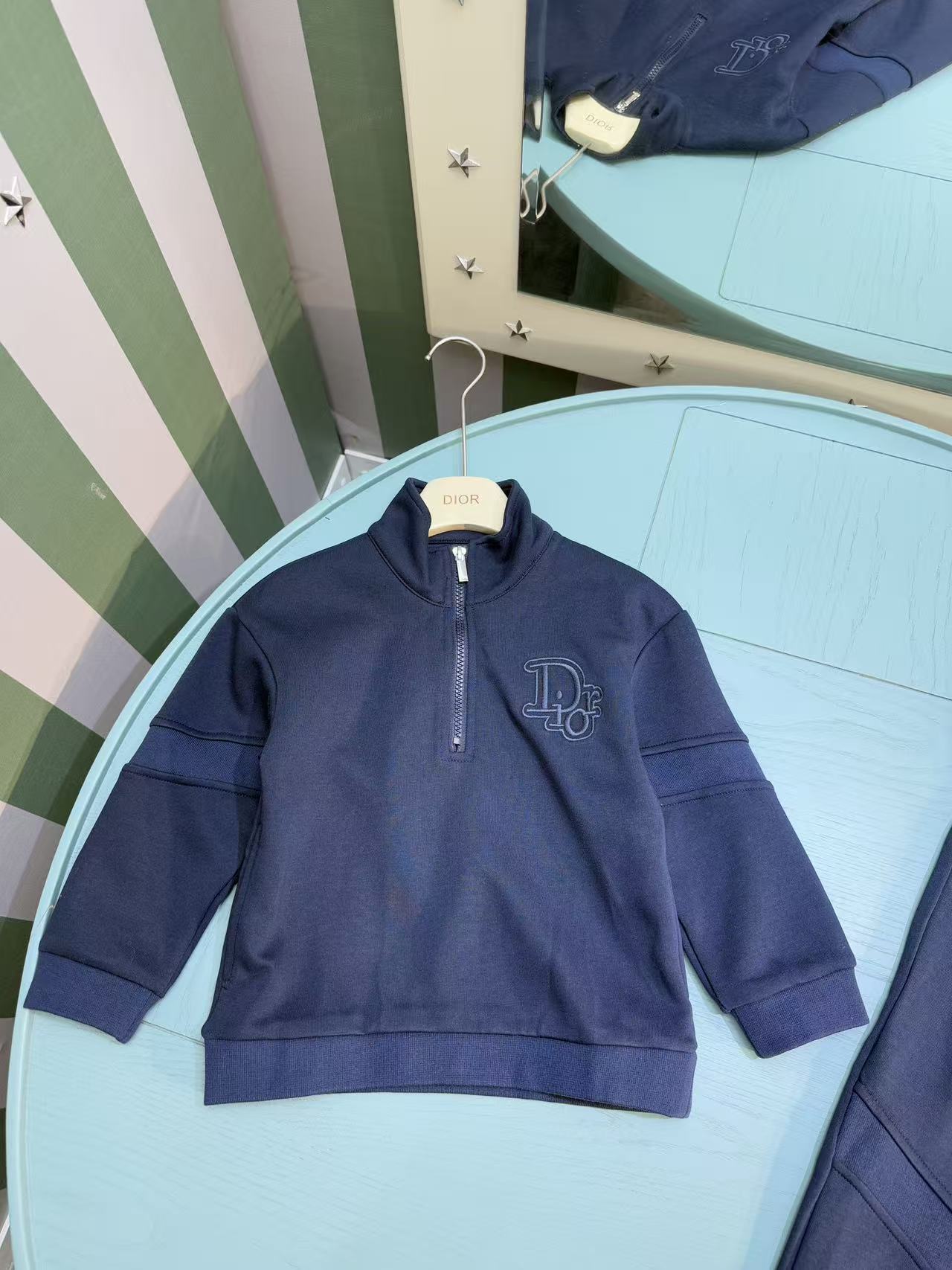 Dior Kids Stand-Collar Sweatshirt and Pants Set – Kids Collection – 25FW