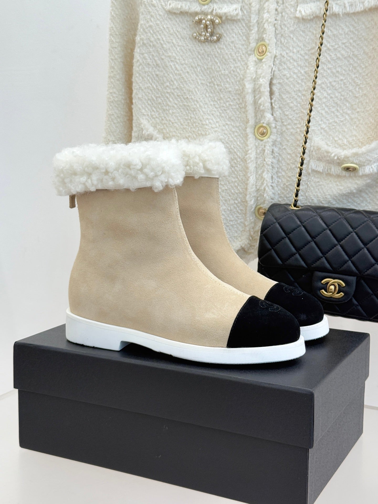 Chanel 25K Double C Fur Snow Boots