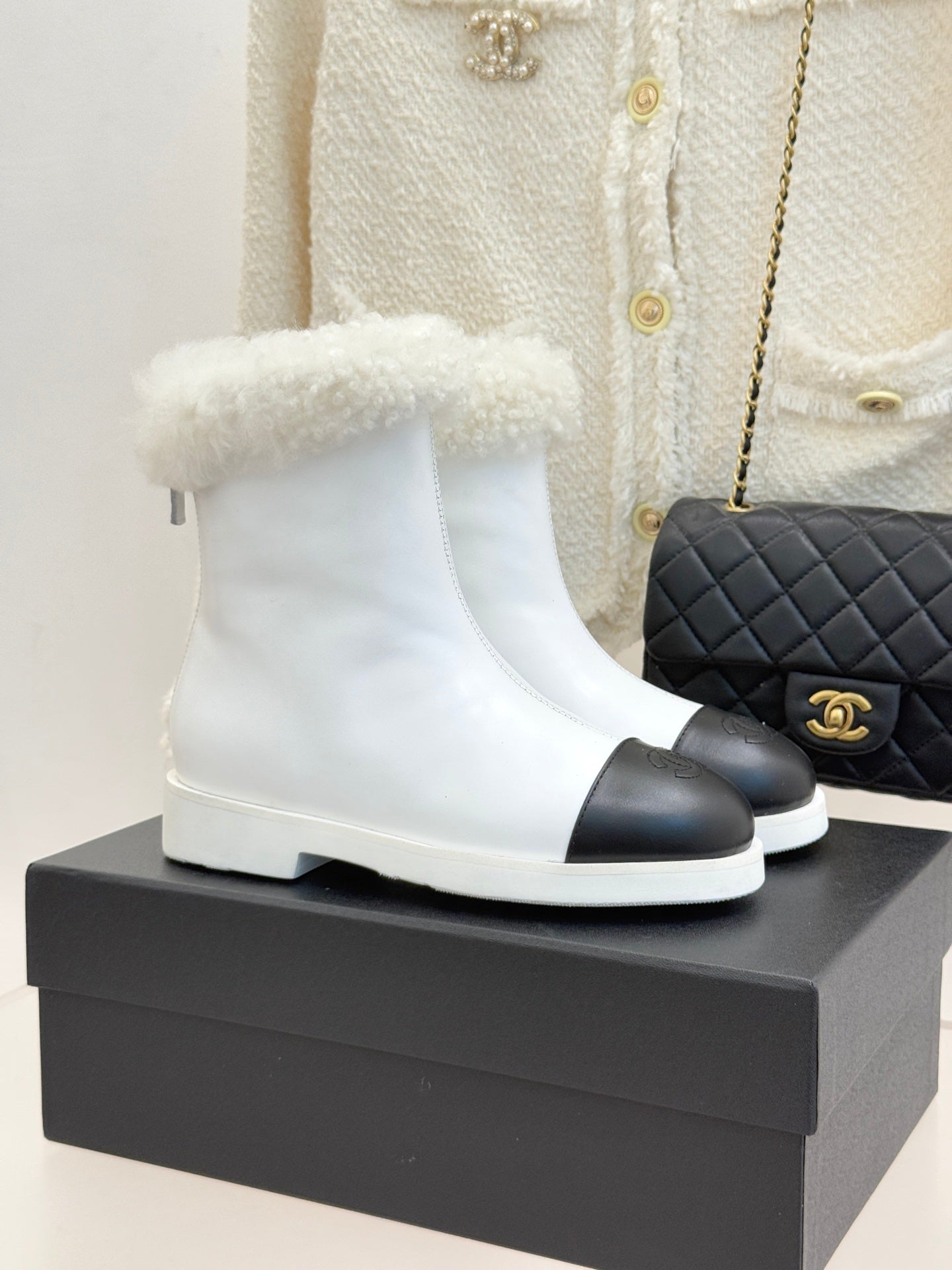 Chanel 25K Double C Fur Snow Boots