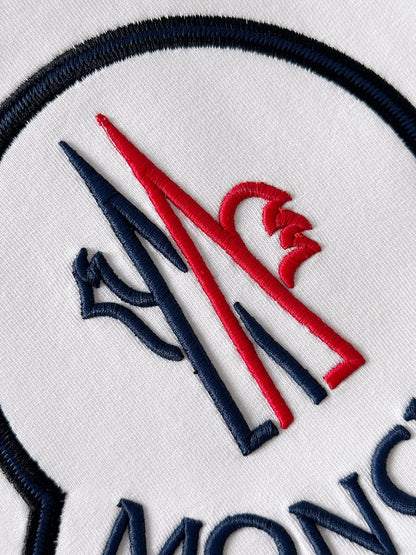Moncler Unisex Logo Hooded Sweatshirt – 2025FW