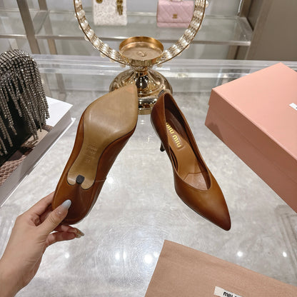 Miu Miu Pointed Toe Classic Pumps – Spring 2026 Collection