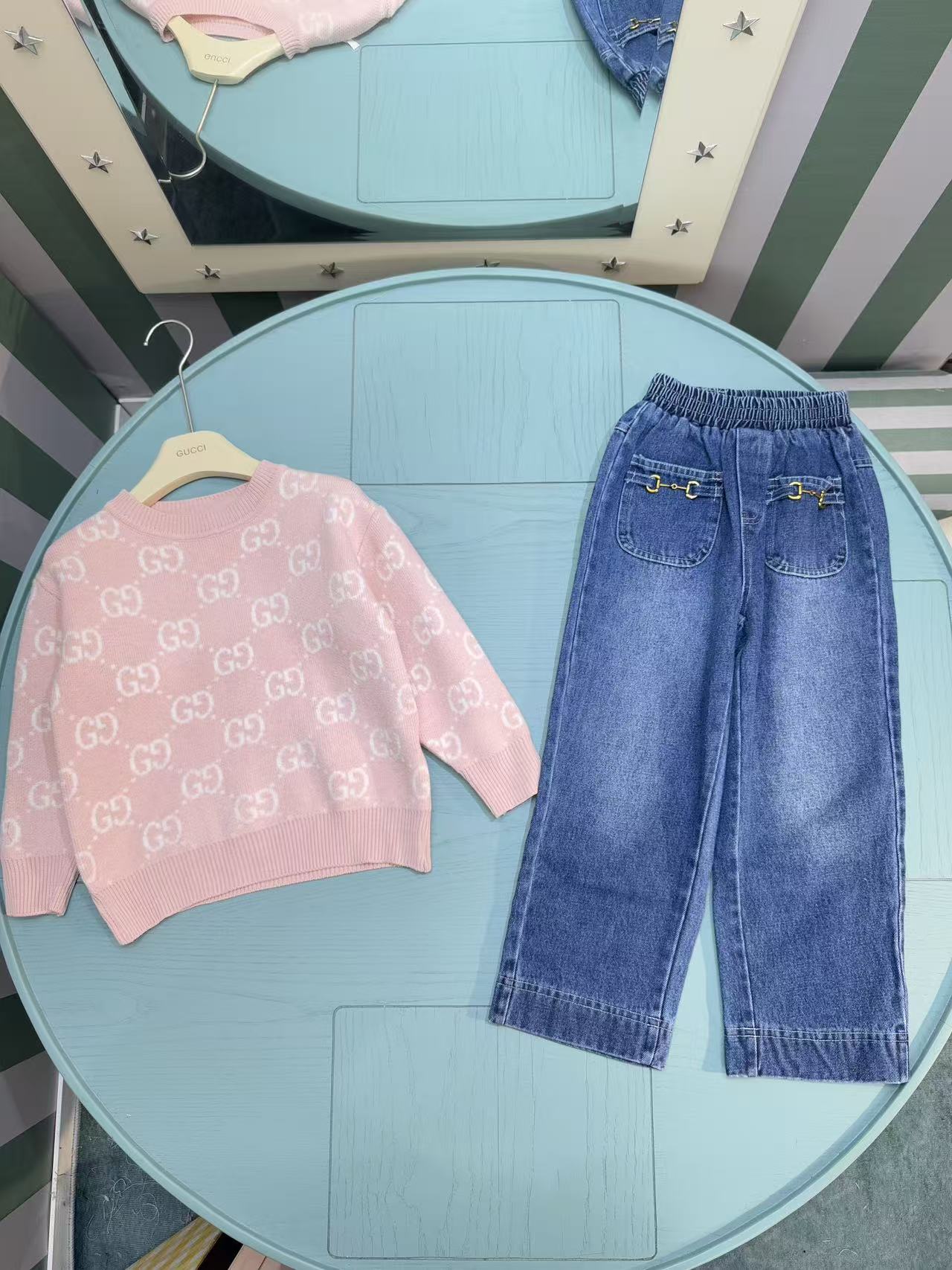Gucci Kids Knit Sweater and Washed Denim Set – Spring/Summer Collection – 2025SS