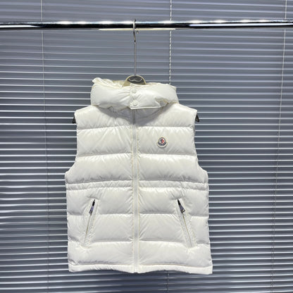 Moncler Ania Fitted Down Vest – Kids Collection – 2025