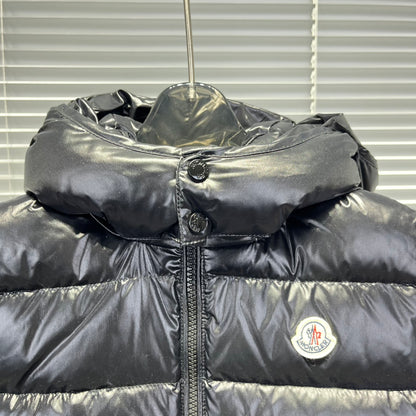 Moncler Ania Fitted Down Vest – Kids Collection – 2025