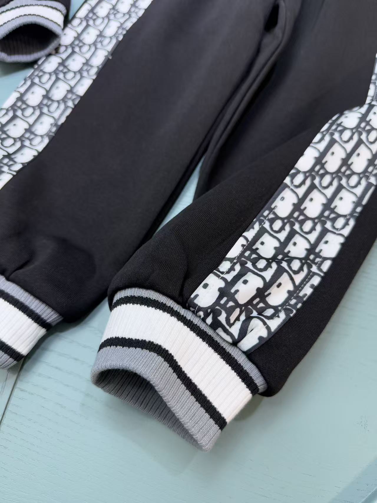 Dior High-End Children's Hooded Tracksuit Set – Kids Collection – 2025AW