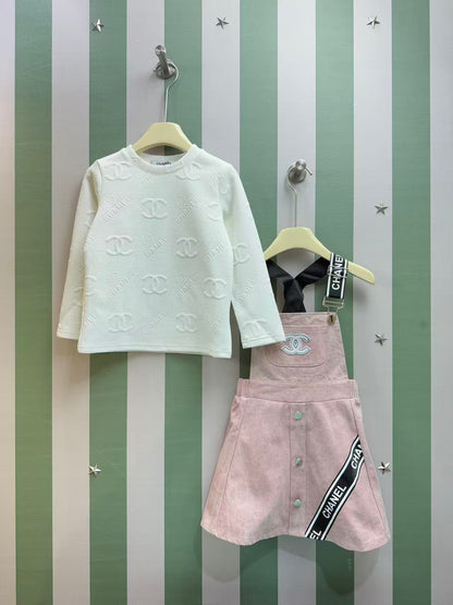 Chanel Girls' Corduroy Suspender Skirt Set – 2025SS – Kids Collection