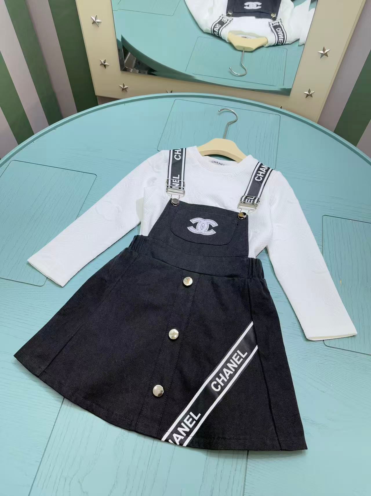 Chanel Girls' Corduroy Suspender Skirt Set – 2025SS – Kids Collection