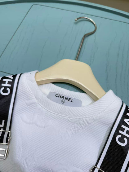 Chanel Girls' Corduroy Suspender Skirt Set – 2025SS – Kids Collection