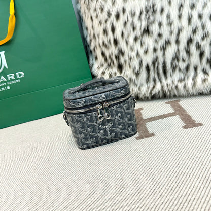 Goyard Muse Vanity Ultra Mini Cosmetic Bag